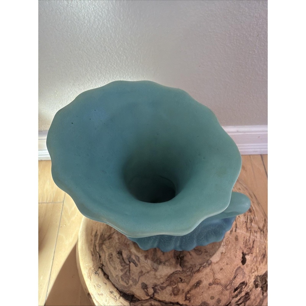 Antique Van Briggle Cornucopia Vase‎ Matte Turquoise Colorado Springs 8 Inch - Picture 2 of 9